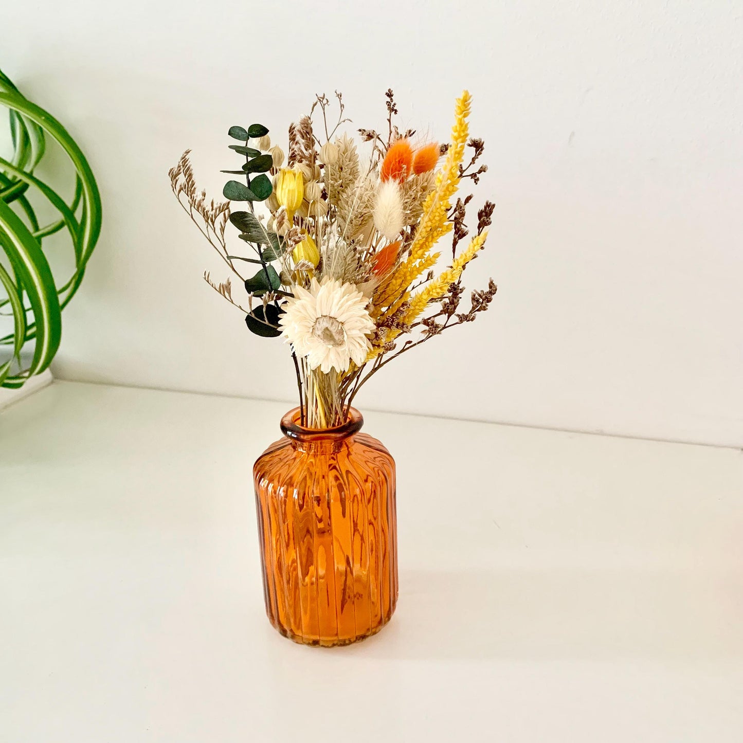 Green Floral Notebook Gift Box with Glass Vase, Golden Candle Holder & Dried Flower Bouquet – Cozy Birthday or Work Friend Gift Set