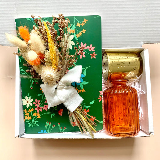 Green Floral Notebook Gift Box with Glass Vase, Golden Candle Holder & Dried Flower Bouquet – Cozy Birthday or Work Friend Gift Set